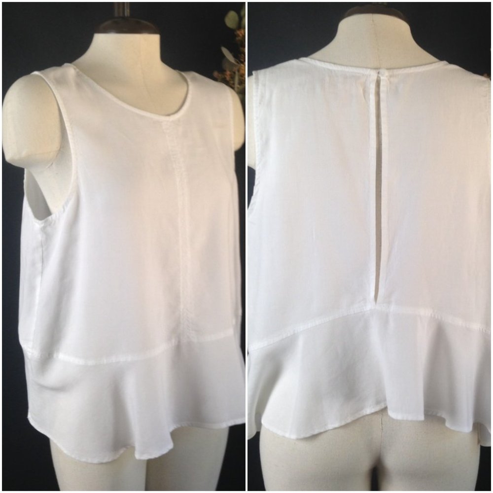 Cloth & Stone Sleeveless Tank Top Slit Open Back